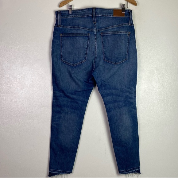 Madewell Women's Curvy High-Rise Skinny Jeans: Drop Step-Hem Edition Size 33P - Picture 15 of 16